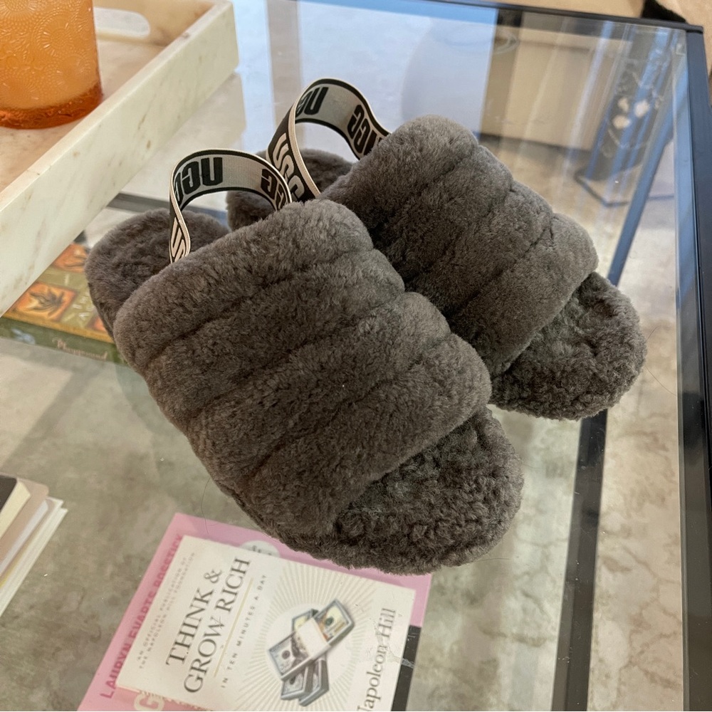 UGG Fluff Yeah Slides in Gray/Charcoal, W: 6